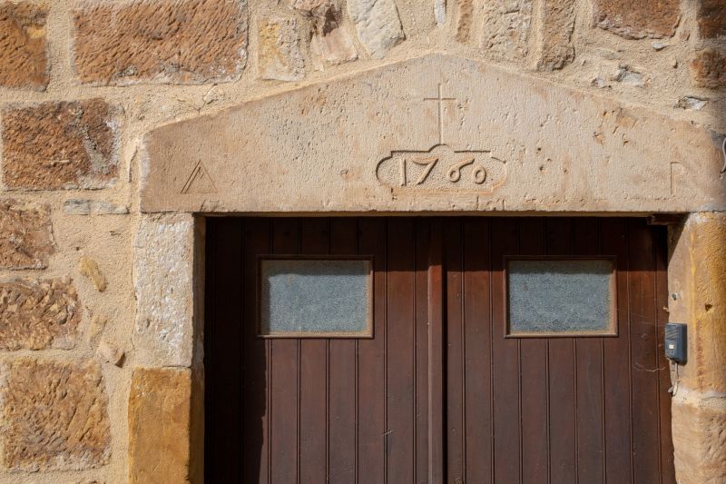 Lintel Installation